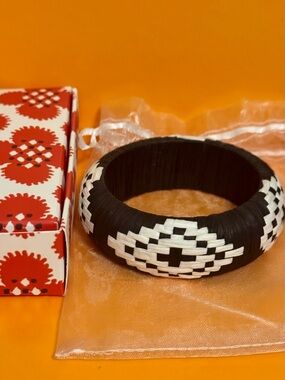 Plunder Mika Raffia Bracelet Bangle Black & White Size Small New in Box + Pouch
